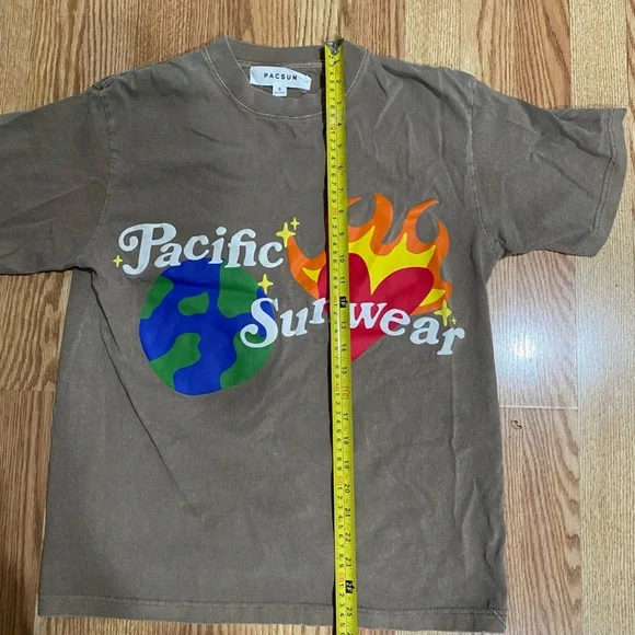 Pacsun Graphic Baggy Fit T-shirt - Picture 6 of 6